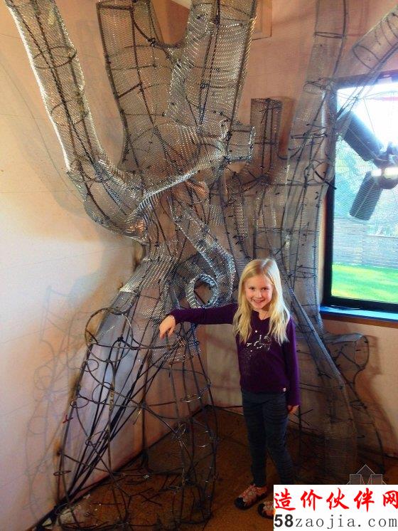 女儿说要童话仙女的大树 然后老爸就真做了!