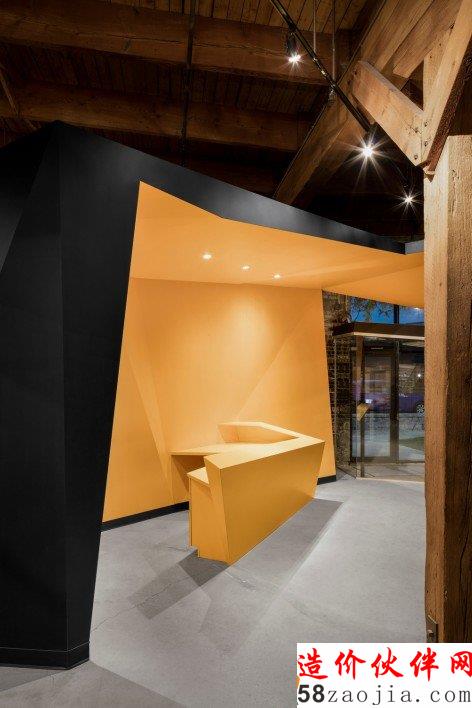 老板 办公室设计成这样考虑过员工的感受吗!