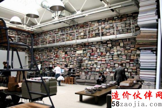 钟爱时装的“老佛爷”居然用图书馆“装饰”家