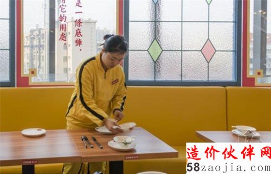 美人鱼票房大卖过后 星爷的主题餐厅开张了!