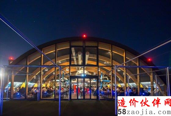 瑞士航空主题>创意新奇 报废飞机变身包厢