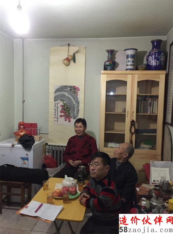 袖珍矮人的40平老旧房变身“袖珍豪宅”