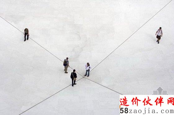 德国设计了一个忧郁广场 也许你可以在这里体会更多