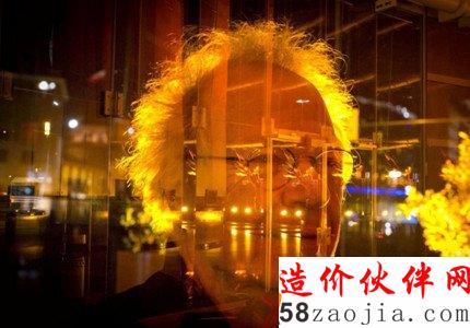 沃尔福冈·郎教授