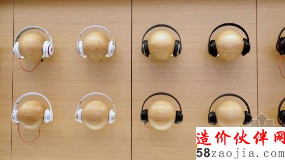 天津开了一家种了树的苹果店旗舰店