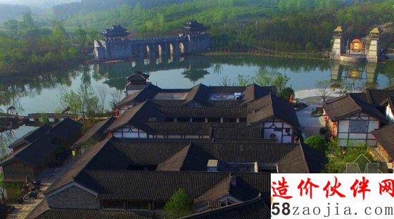 “东方盐湖城”航拍图 湖光景色美艳动人