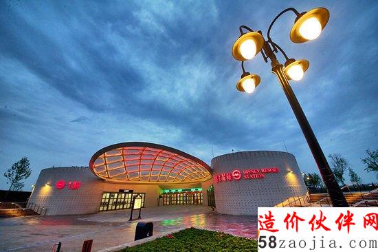 上海地铁迪士尼站已经开始试运营