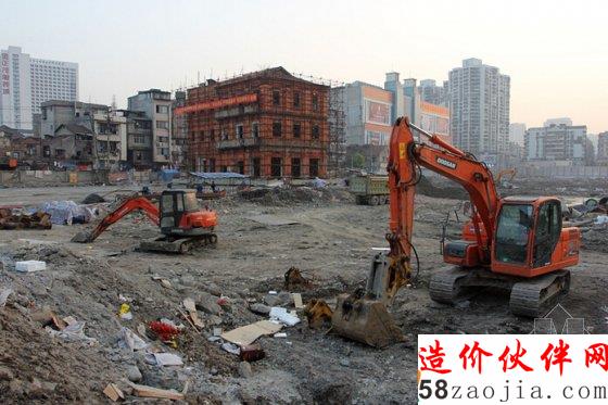 武汉开始保护性平移一座百年建筑