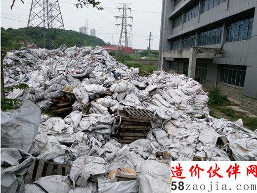 大厂街道新建的7层办公大楼闲置4年