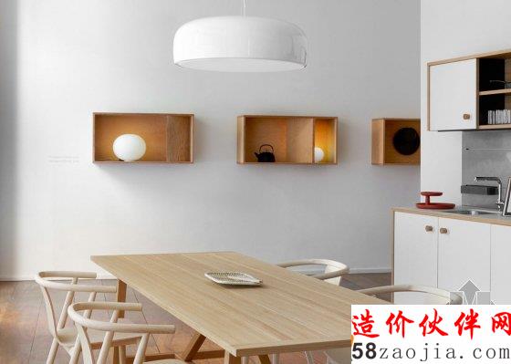 这套简洁直观的厨房系统 用木材营造出高级感