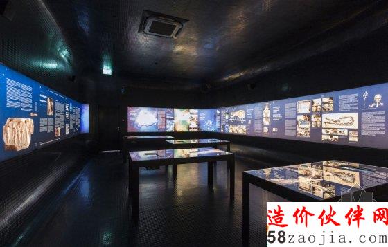 克罗地亚的一个博物馆,竟然只放了一尊青铜雕像