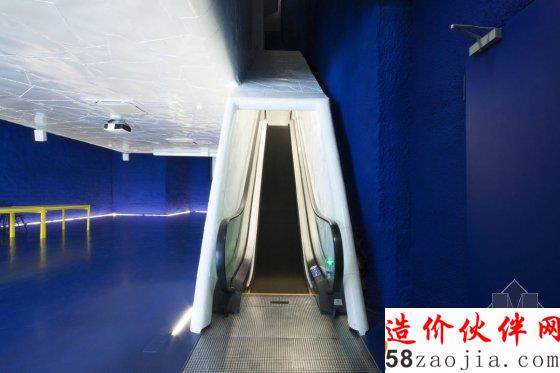 克罗地亚的一个博物馆,竟然只放了一尊青铜雕像