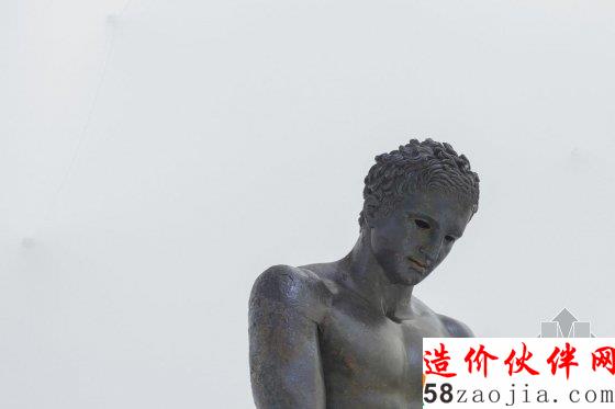 克罗地亚的一个博物馆,竟然只放了一尊青铜雕像