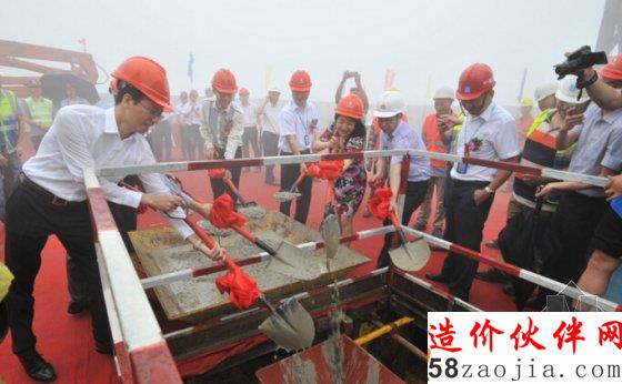 南宁龙光世纪大厦主塔楼核心筒封顶