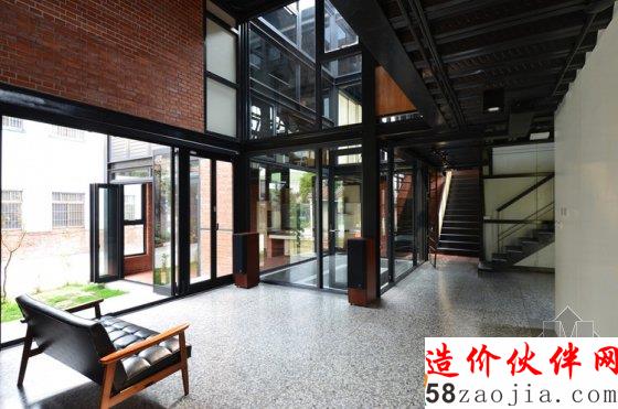 女富豪的“有春”深闺