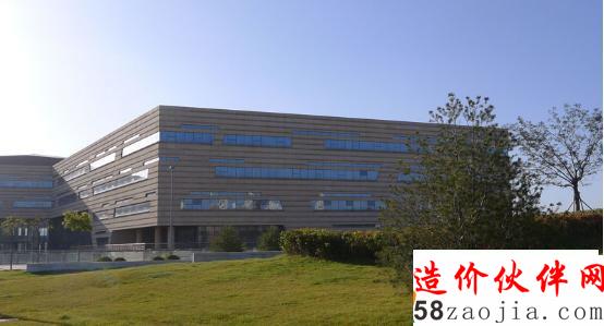 太原长风商务区开放空间