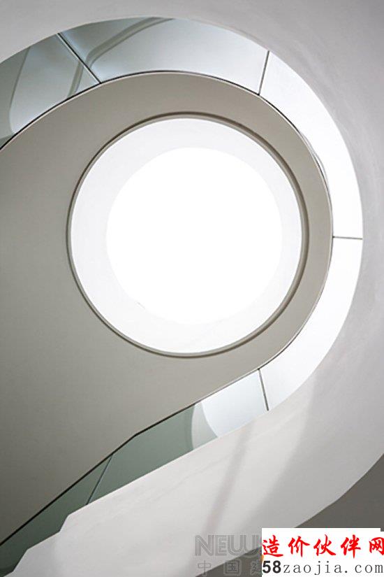 �����ִ����彨�����������������е���סլ