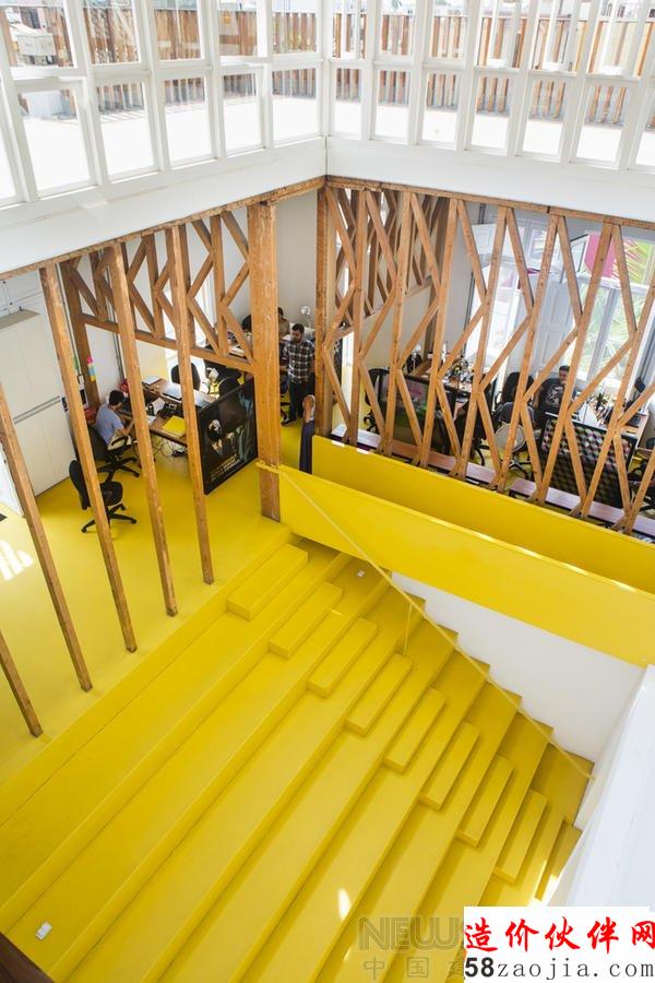 好“色”的秘鲁广告公司办公室