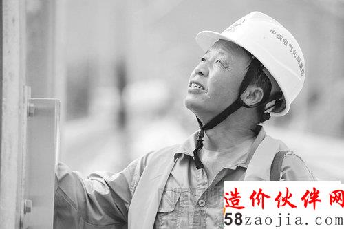 �����֣���ũ�񹤵�ȫ���Ͷ�ģ��