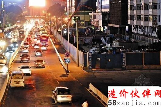 3100��ǿ׳���人��ͨ�Ǽ� 12�ڴ��칫������