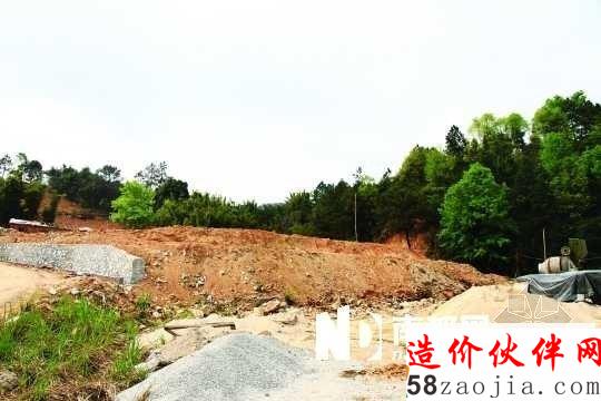 ���ݵ����������Ȫ�Ƶ���棬�����������Ƶ�����λ�ã����ֳ����޴������������ش�ίҲ�������д���������