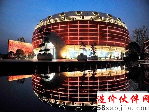 大型鼓建筑夜景图