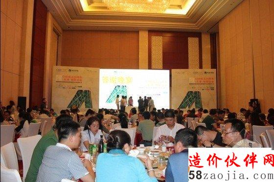 ��л����