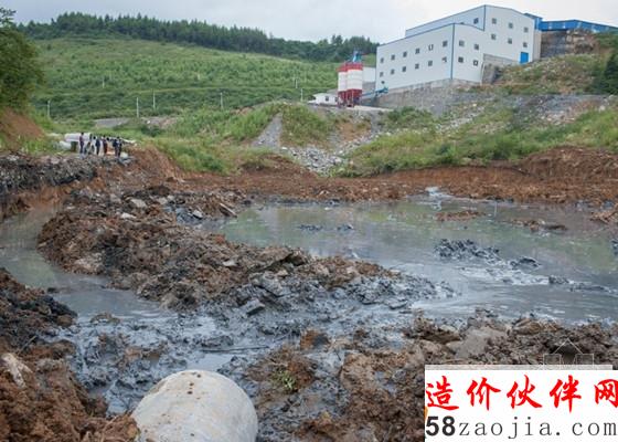 重庆巫山被污染水库水体经治理已恢复至正常_副本.jpg